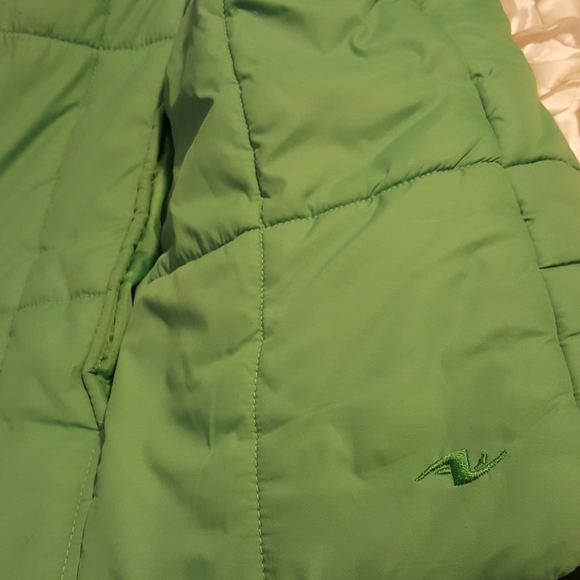 Athletic Works Womens Puffer Jacket. - Picture 7 of 8